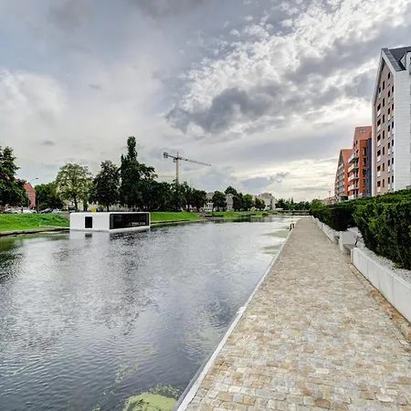 Dom Na Wodzie - Flohotel Gdansk Exterior photo
